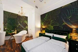 Апартаменты Diamonds Luxury Old Town Residence Краков-4